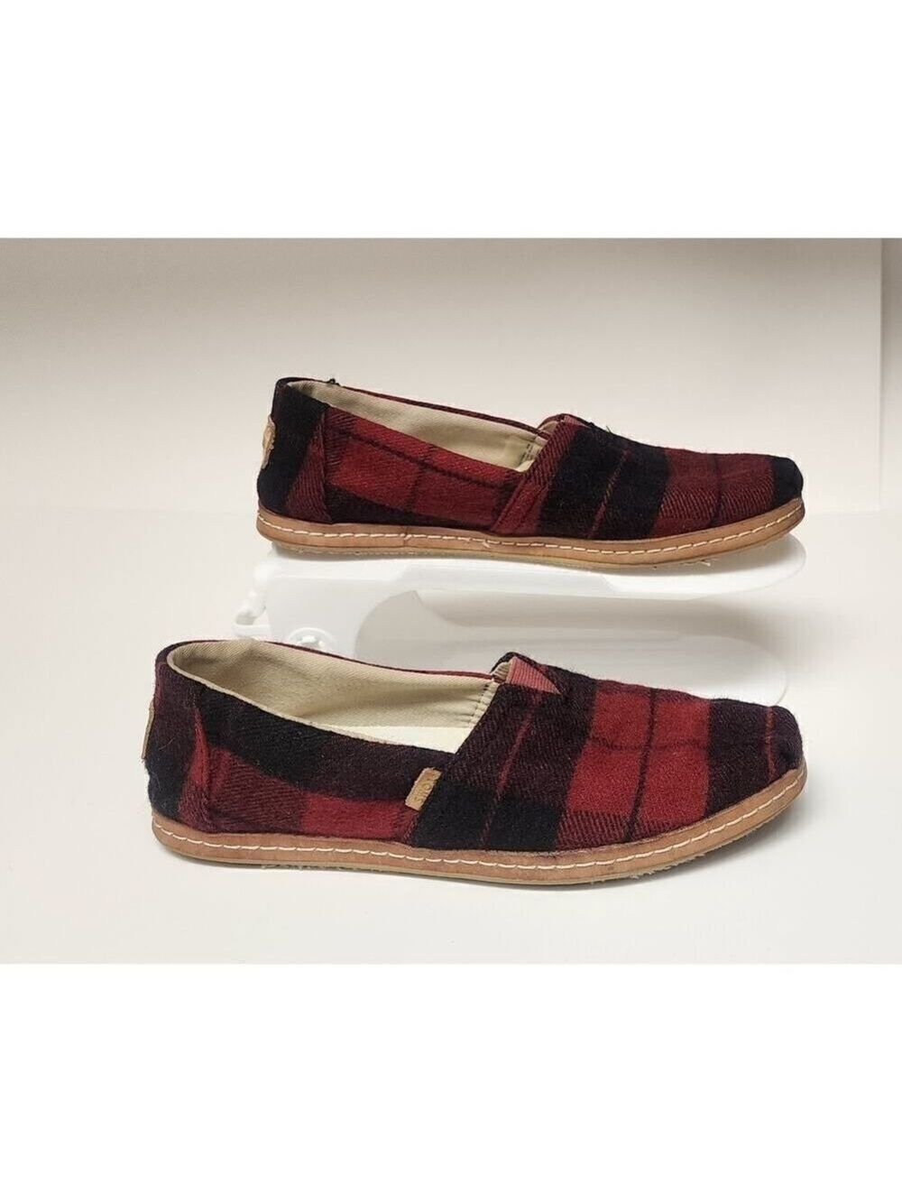 TOMS Red Plaid Classic Slip-On Shoes Size 6